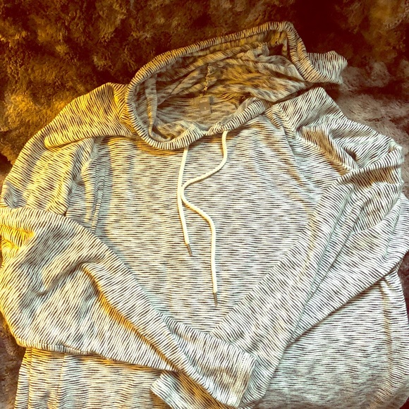 Aerie hoodie - Picture 1 of 4